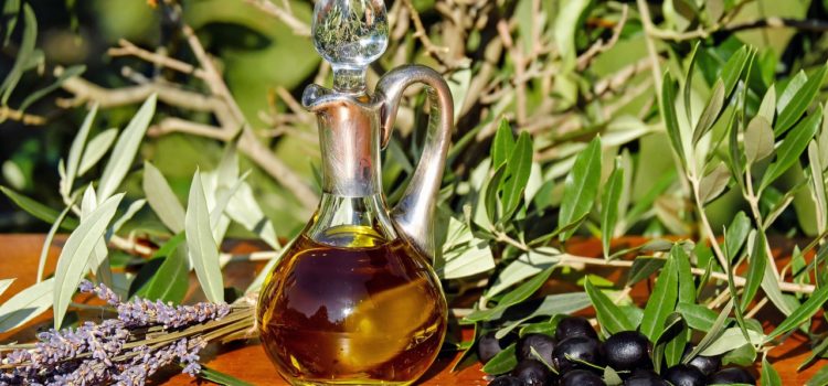Green Olive Oil Or Extra Virgin: Which One Should You Choose For Your Skin And For Cooking?