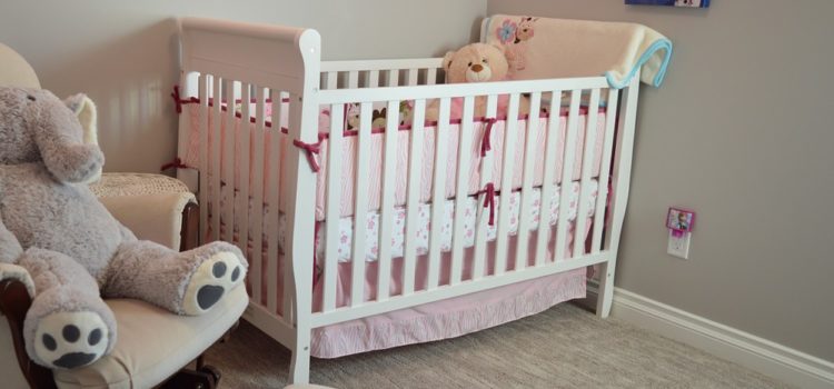 Non-Toxic Paint For Crib – Give Your Baby A Healthy Colorful Crib